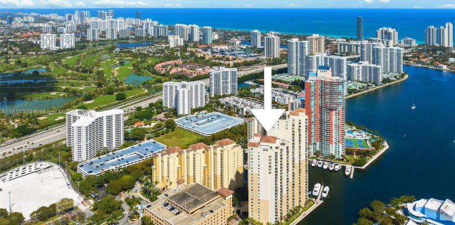Condo in Aventura, Florida, 2 bedrooms  № 1741330