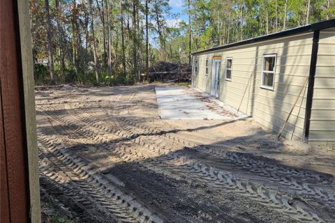 Propiedad comercial en Pierson, Florida 250.84 m2 № 2113004