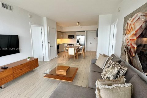 Condominio en venta en Hallandale Beach, Florida, 2 dormitorios, 94.76 m2 № 1983270 - foto 6