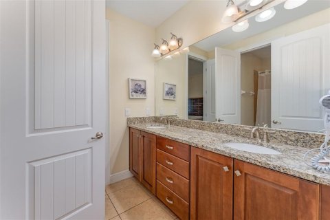 Casa en venta en Kissimmee, Florida, 8 dormitorios, 315.96 m2 № 1544245 - foto 25