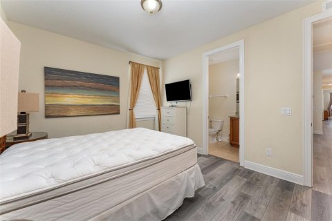 Casa en venta en Kissimmee, Florida, 8 dormitorios, 315.96 m2 № 1544245 - foto 19