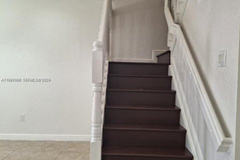 Adosado en alquiler en Miramar, Florida, 4 dormitorios, 180.14 m2 № 2058042 - foto 12