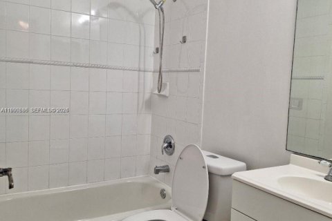 Adosado en alquiler en Miramar, Florida, 4 dormitorios, 180.14 m2 № 2058042 - foto 23