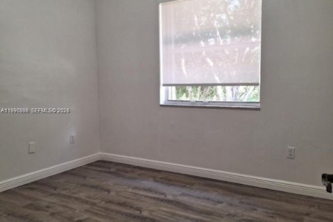 Adosado en alquiler en Miramar, Florida, 4 dormitorios, 180.14 m2 № 2058042 - foto 25