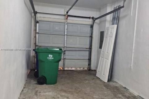 Adosado en alquiler en Miramar, Florida, 4 dormitorios, 180.14 m2 № 2058042 - foto 11