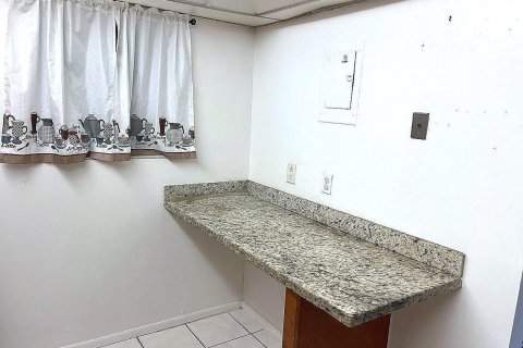 Condominio en venta en Miramar, Florida, 2 dormitorios, 102.66 m2 № 2171662 - foto 8