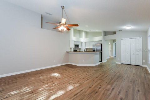 Casa en alquiler en Orlando, Florida, 4 dormitorios, 167.5 m2 № 1800063 - foto 10