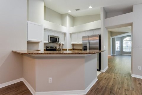 Casa en alquiler en Orlando, Florida, 4 dormitorios, 167.5 m2 № 1800063 - foto 8