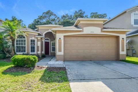 Casa en alquiler en Orlando, Florida, 4 dormitorios, 167.5 m2 № 1800063 - foto 1