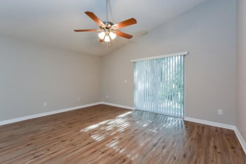 Casa en alquiler en Orlando, Florida, 4 dormitorios, 167.5 m2 № 1800063 - foto 11