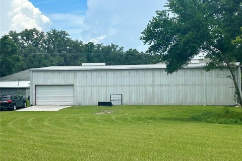 Propiedad comercial en alquiler en High Springs, Florida, 44.59 m2 № 1829684 - foto 1