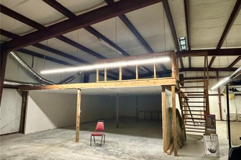 Propiedad comercial en alquiler en High Springs, Florida, 44.59 m2 № 1829684 - foto 4
