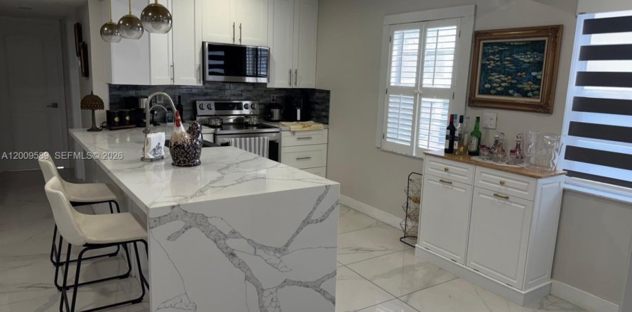Condo à Delray Beach, Floride, 2 chambres  № 2089998