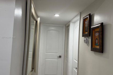 Copropriété à vendre à Delray Beach, Floride: 2 chambres, 84.26 m2 № 2089998 - photo 9