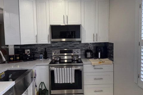 Copropriété à vendre à Delray Beach, Floride: 2 chambres, 84.26 m2 № 2089998 - photo 3
