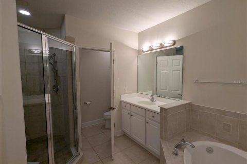 Condo in Palm Coast, Florida, 3 bedrooms № 2123010 - photo 11
