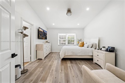 Touwnhouse à vendre à Sunrise, Floride: 2 chambres, 128.95 m2 № 1930875 - photo 12