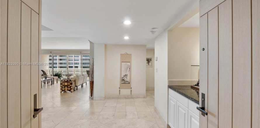 Condo à Miami, Floride, 2 chambres № 1958310