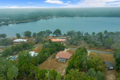 Villa ou maison à vendre à Fruitland Park, Floride: 3 chambres, 184.32 m2 № 2330551 - photo 5