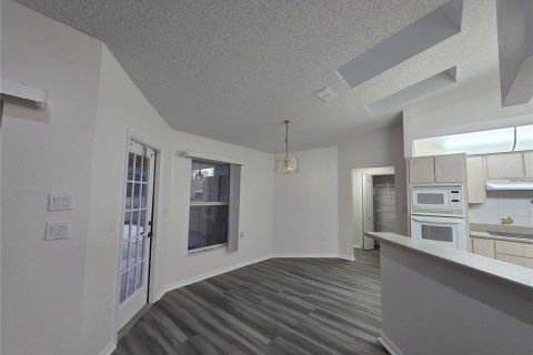 Villa ou maison à vendre à Fruitland Park, Floride: 3 chambres, 184.32 m2 № 2330551 - photo 16