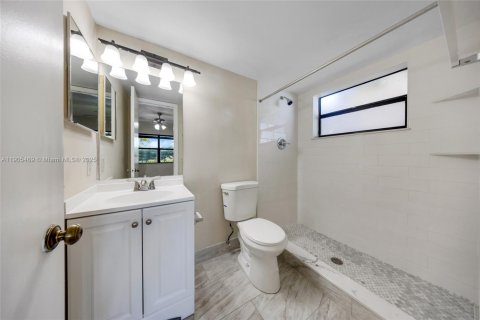 Condominio en venta en Sunrise, Florida, 2 dormitorios, 85.01 m2 № 1956195 - foto 20