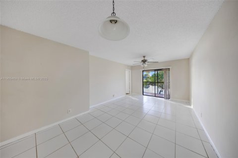 Condominio en venta en Sunrise, Florida, 2 dormitorios, 85.01 m2 № 1956195 - foto 7