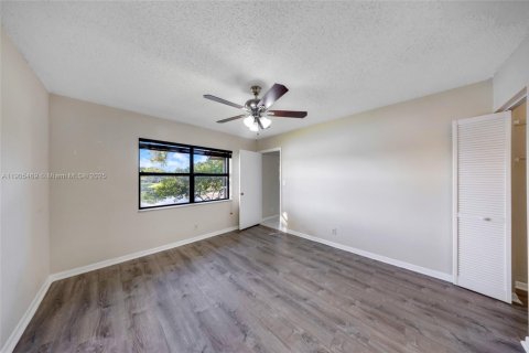 Condominio en venta en Sunrise, Florida, 2 dormitorios, 85.01 m2 № 1956195 - foto 17