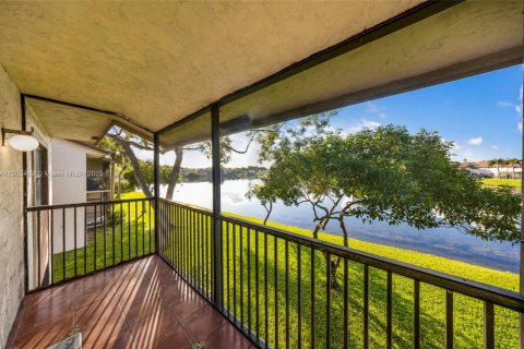 Condominio en venta en Sunrise, Florida, 2 dormitorios, 85.01 m2 № 1956195 - foto 26