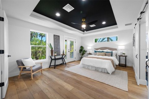 House in Tampa, Florida 4 bedrooms, 196.21 sq.m. № 2200144 - photo 26