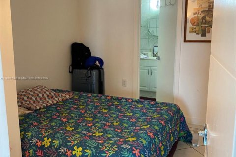 Снять в аренду кондоминиум в Майами-Бич, Флорида 1 спальня, 73.86м2, № 1922380 - фото 13