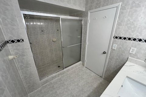 Adosado en alquiler en Pembroke Pines, Florida, 2 dormitorios, 117.61 m2 № 2085722 - foto 22
