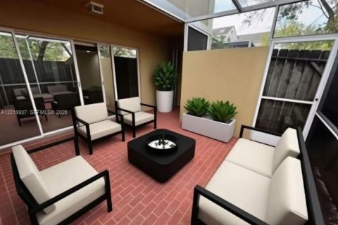 Adosado en alquiler en Pembroke Pines, Florida, 2 dormitorios, 117.61 m2 № 2085722 - foto 9