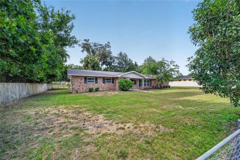 House in Ocala, Florida 3 bedrooms, 149.39 sq.m. № 2237404 - photo 5