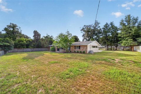 House in Ocala, Florida 3 bedrooms, 149.39 sq.m. № 2237404 - photo 6