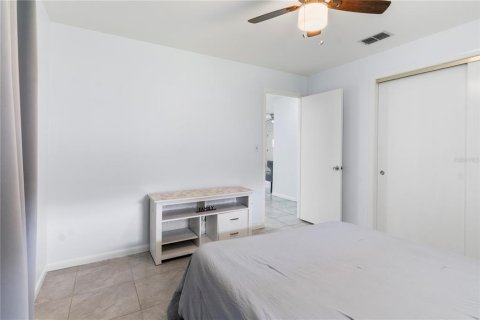 House in Sebastian, Florida 2 bedrooms, 95.78 sq.m. № 2107715 - photo 18