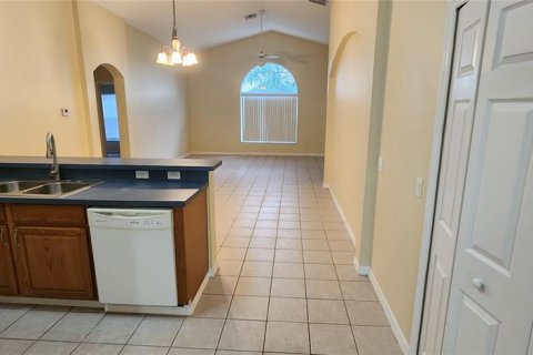 Casa en alquiler en Davenport, Florida, 4 dormitorios, 156.82 m2 № 1854249 - foto 6
