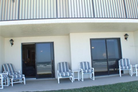Condo in New Smyrna Beach, Florida, 2 bedrooms  № 1747561 - photo 8