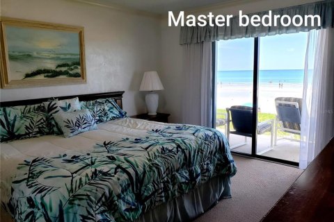 Condo in New Smyrna Beach, Florida, 2 bedrooms  № 1747561 - photo 14