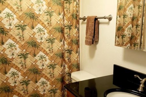 Condo in New Smyrna Beach, Florida, 2 bedrooms  № 1747561 - photo 17