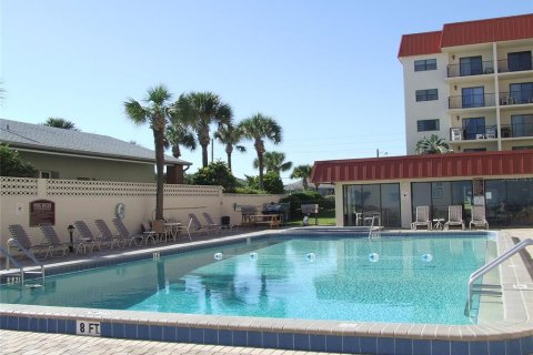 Condo in New Smyrna Beach, Florida, 2 bedrooms  № 1747561 - photo 3