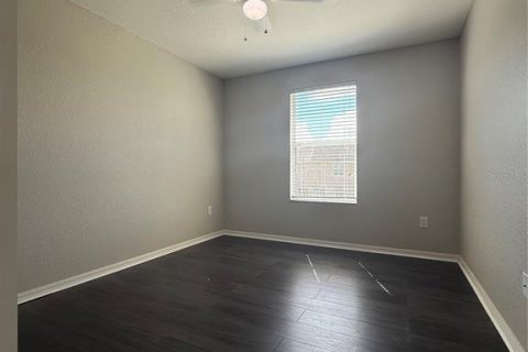 Townhouse in Wesley Chapel, Florida 3 bedrooms, 146.41 sq.m. № 1903118 - photo 14