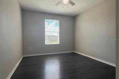 Townhouse in Wesley Chapel, Florida 3 bedrooms, 146.41 sq.m. № 1903118 - photo 11