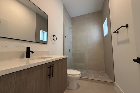 House in Fort Lauderdale, Florida 3 bedrooms № 1919955 - photo 10