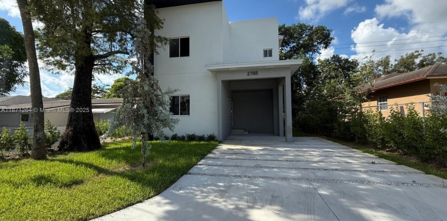 House in Fort Lauderdale, Florida 3 bedrooms № 1919955