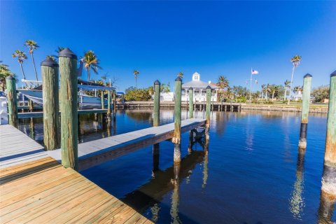 Terreno en venta en Port Charlotte, Florida № 1564437 - foto 1
