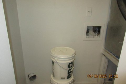 Adosado en alquiler en Kissimmee, Florida, 2 dormitorios, 101.08 m2 № 1901633 - foto 12