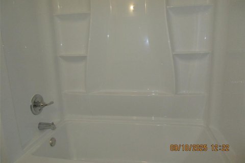 Adosado en alquiler en Kissimmee, Florida, 2 dormitorios, 101.08 m2 № 1901633 - foto 21