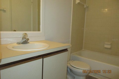 Adosado en alquiler en Kissimmee, Florida, 2 dormitorios, 101.08 m2 № 1901633 - foto 26