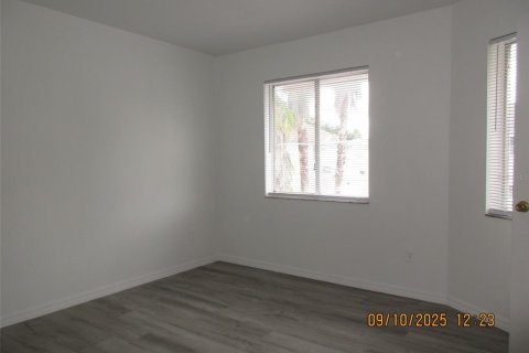 Adosado en alquiler en Kissimmee, Florida, 2 dormitorios, 101.08 m2 № 1901633 - foto 22