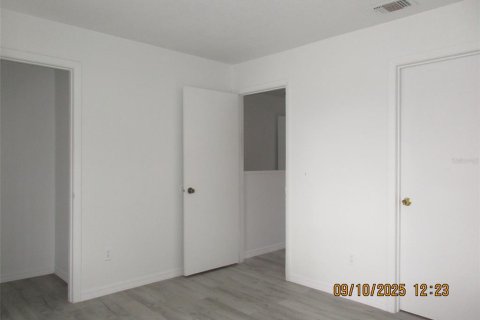 Adosado en alquiler en Kissimmee, Florida, 2 dormitorios, 101.08 m2 № 1901633 - foto 23